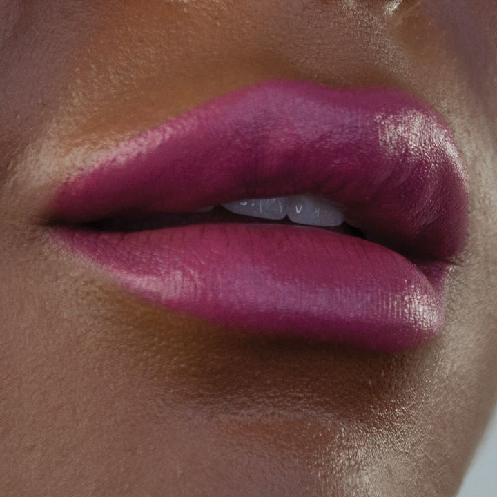 MUA Creamy Matte Lipstick - Dream Girl on Lips