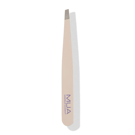 a close up of a tweezers