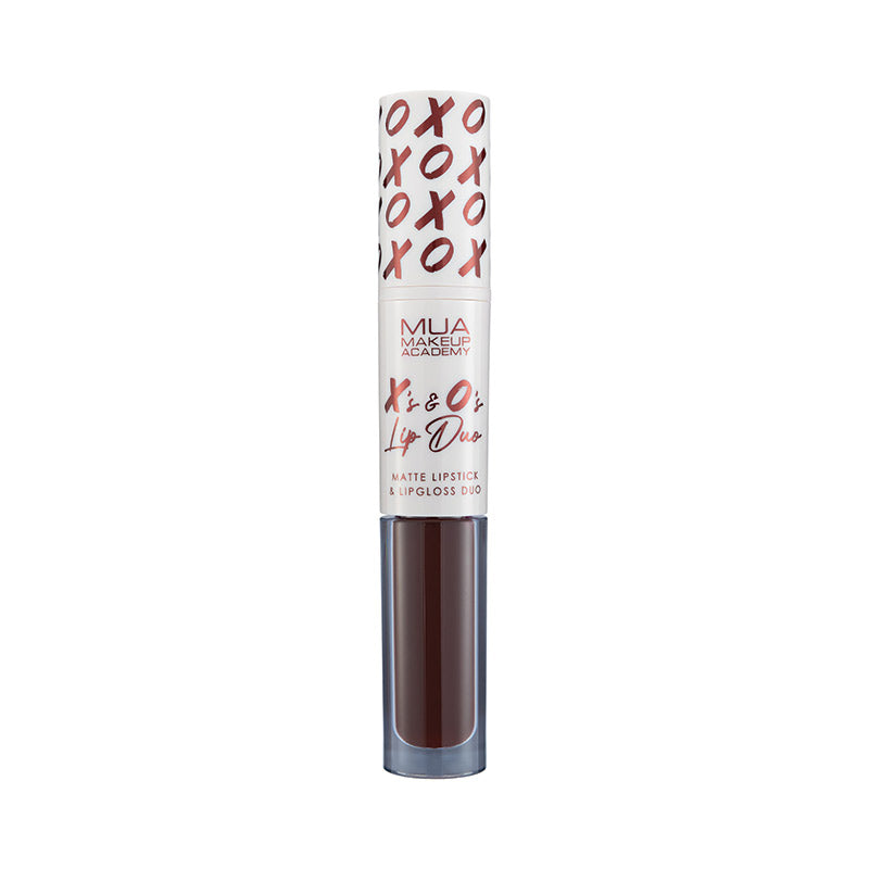 a close up of a lip gloss