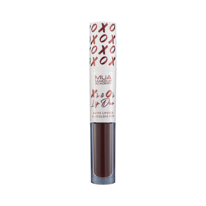 a close up of a lip gloss